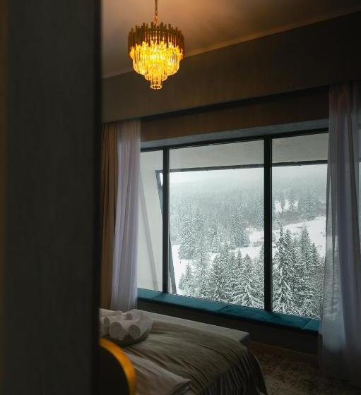 هتل Elexus Apartments Poiana Brasov