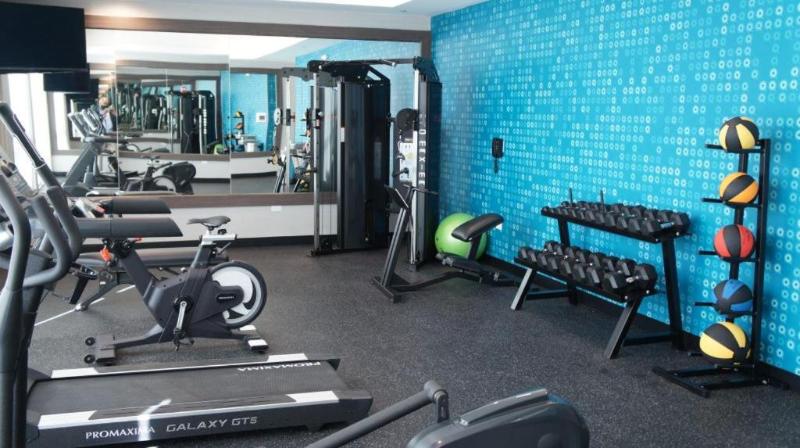 هتل La Quinta Inn & Suites By Wyndham Shorewood