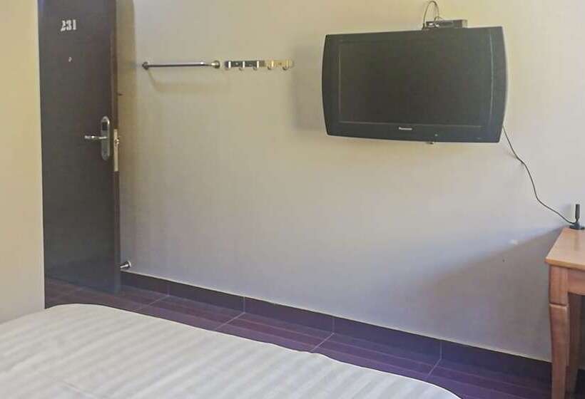 هتل Oyo 90248 Kapitan Inn