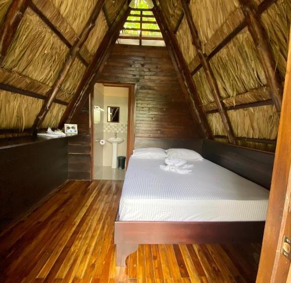 هتل Termales Del Arenal