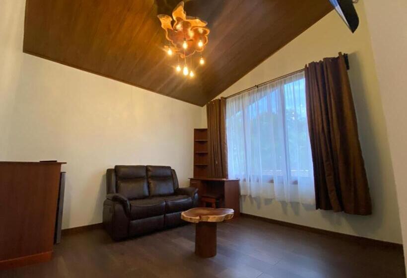 هتل Termales Del Arenal