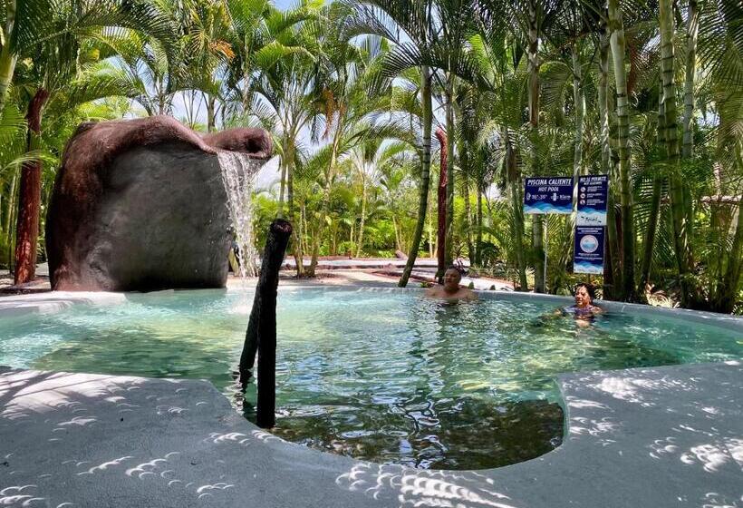 هتل Termales Del Arenal