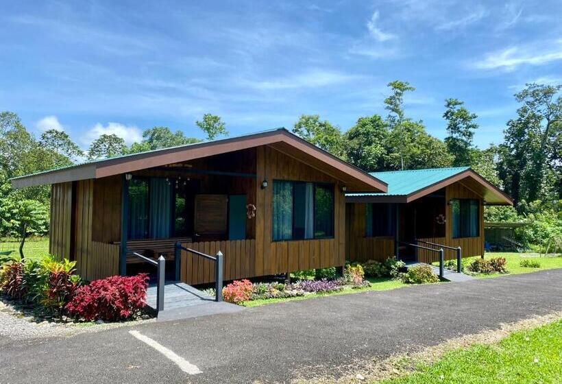 هتل Termales Del Arenal
