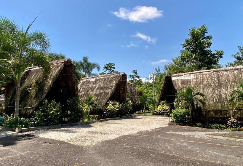 هتل Termales Del Arenal