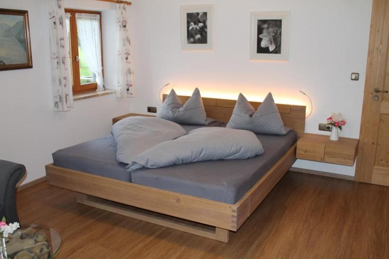 Pension Neuhausen