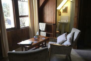Westward Bed And Breakfast