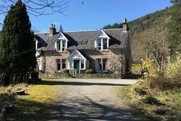 Westward Bed And Breakfast