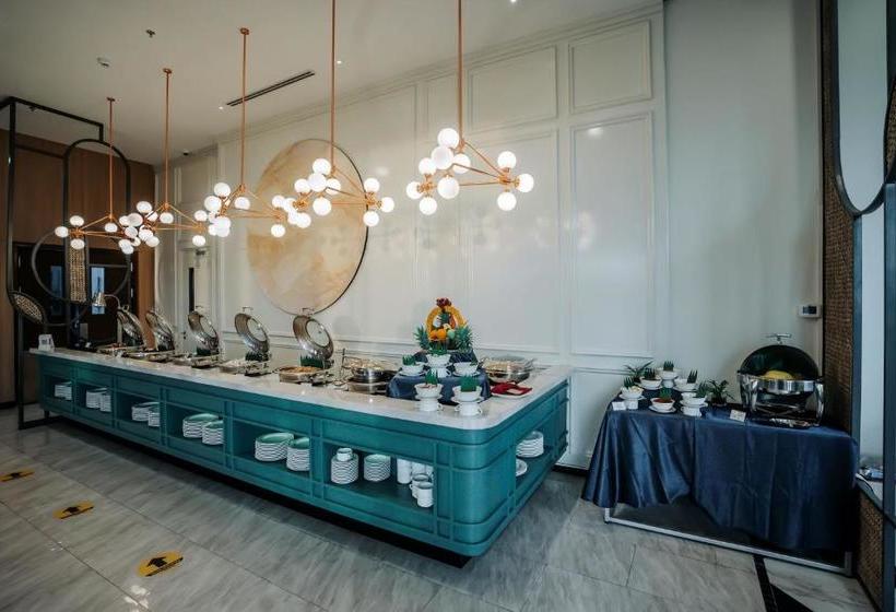 Luwansa Hotel And Convention Center Manado