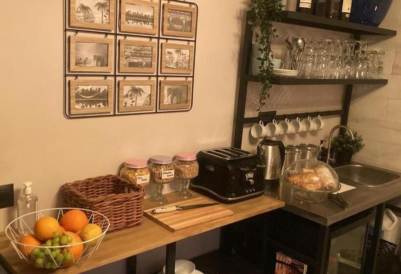 ホテル Villa Otivar   Rio Verde