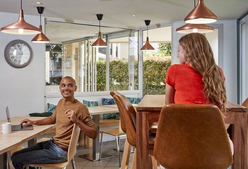 Aparthotel Adagio Access Carrières Sous Poissy