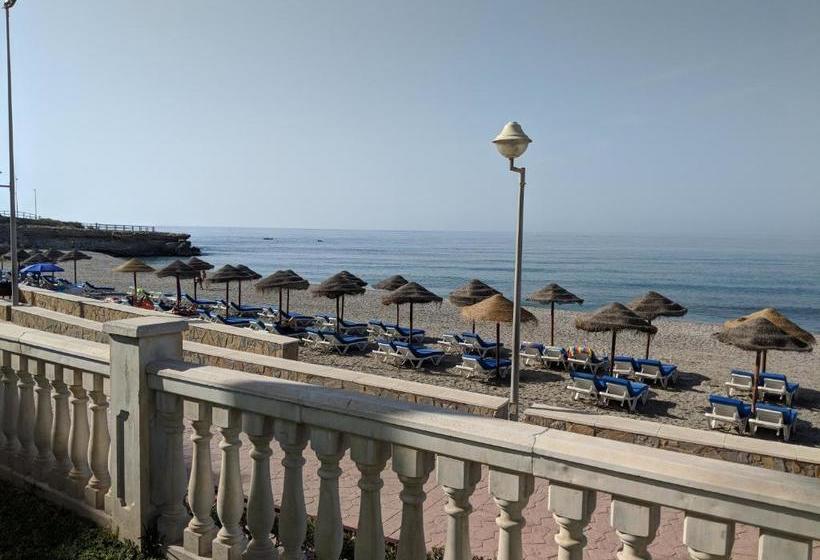 Apartamentos Perla Marina en Nerja Destinia