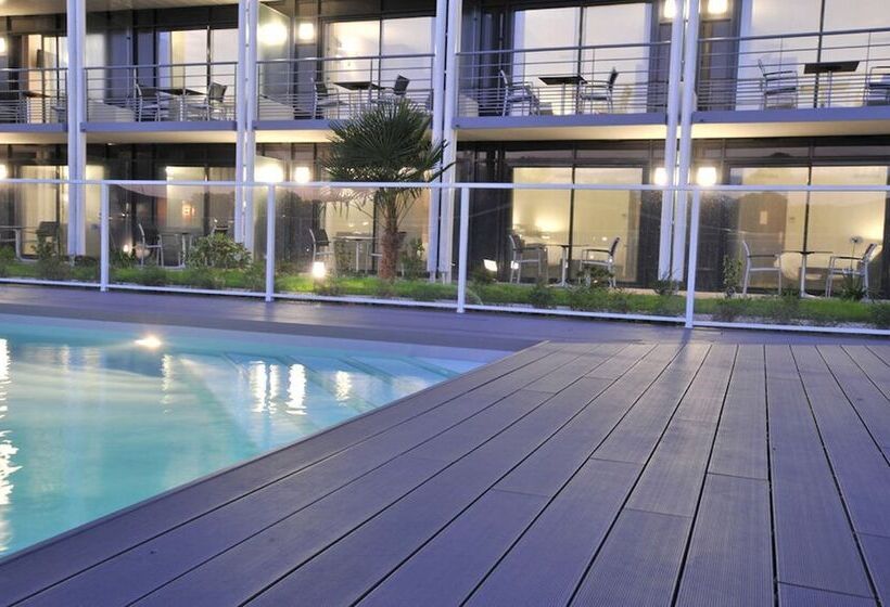 هتل Eden Park Pau Est, Avec Piscine