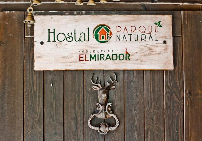 Hostal Parque Natural