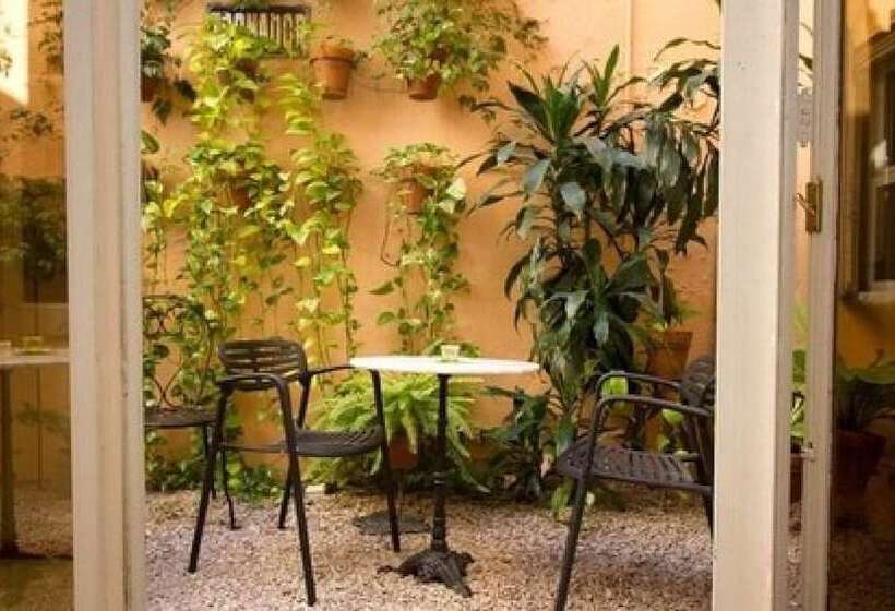 Fotos del hotel Hotel 1555 Malabia House:  11