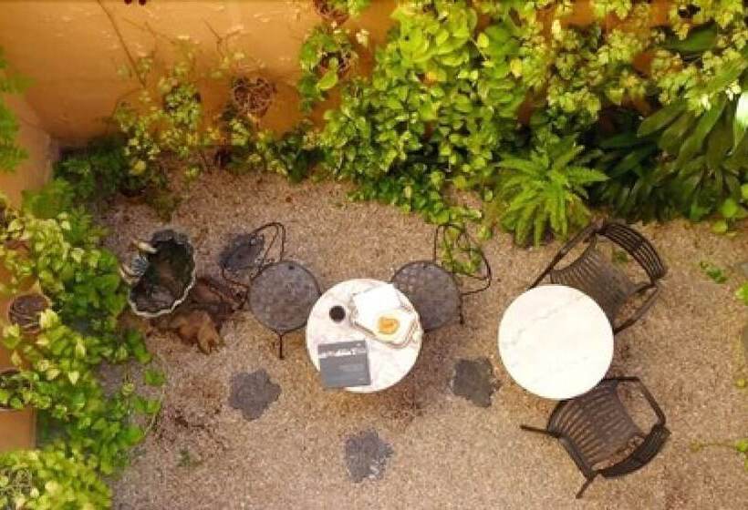 Fotos del hotel Hotel 1555 Malabia House:  10