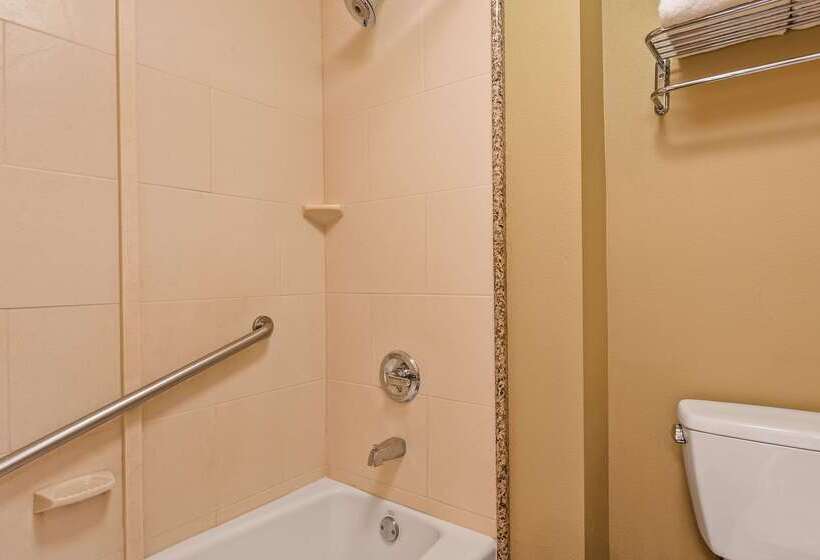 هتل Best Western Plus Avita Suites