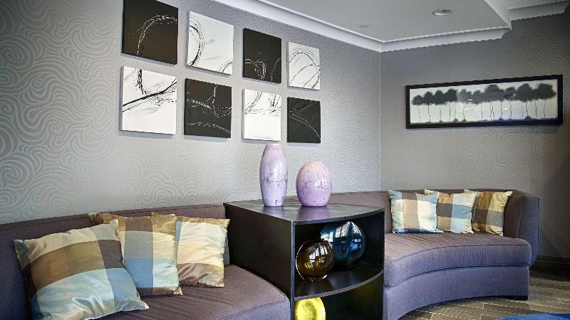 هتل Best Western Plus Avita Suites