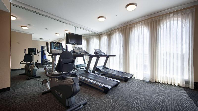 هتل Best Western Plus Avita Suites