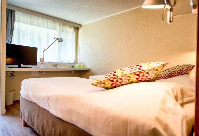 Отель Campanile Deauville  Saint Arnoult