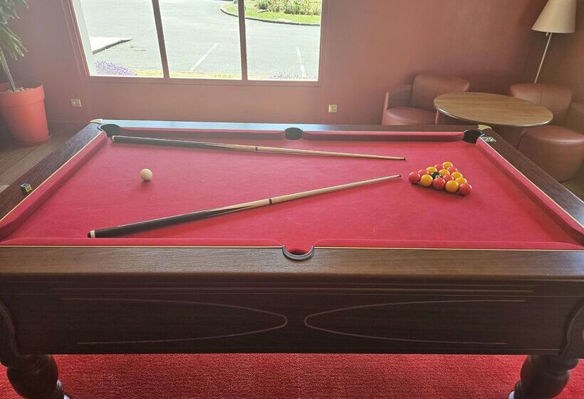 Отель Campanile Deauville  Saint Arnoult