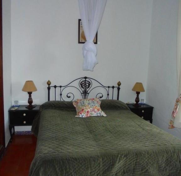 هتل Cortijo Barranco