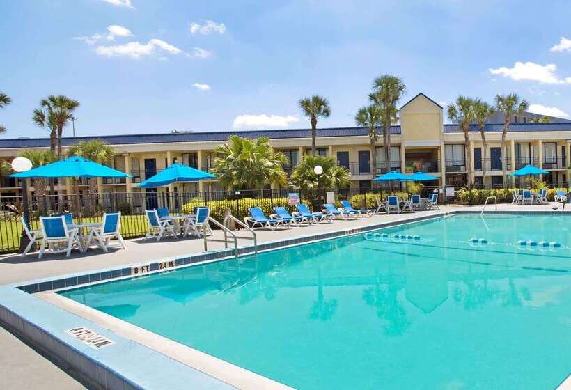 Hotel Days Inn By Wyndham Orlando Airport Florida Mall