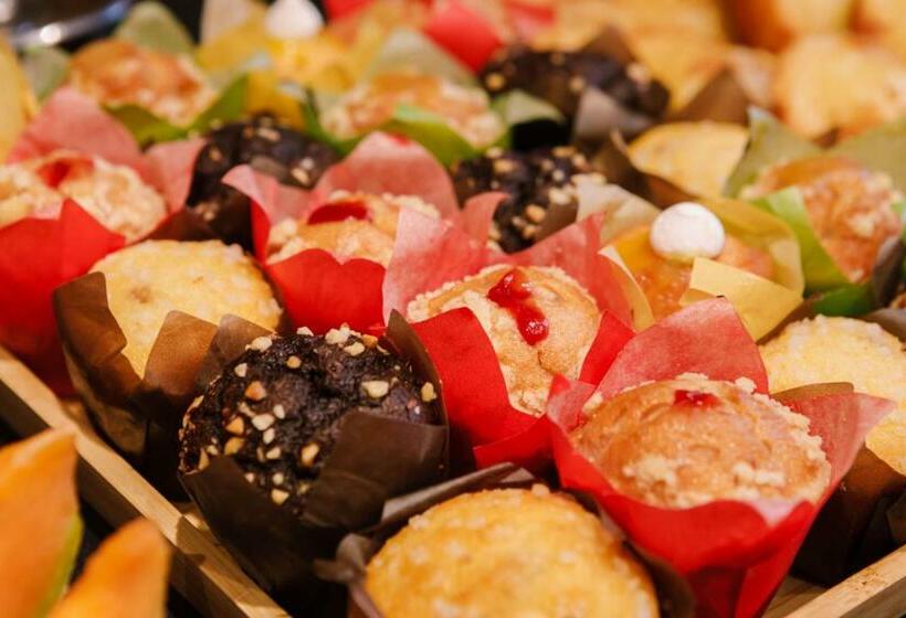 Fotos del hotel De Noailles:  13