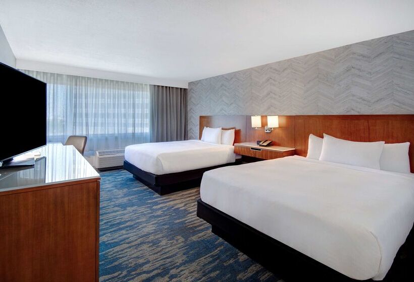 هتل Doubletree By Hilton Lax El Segundo