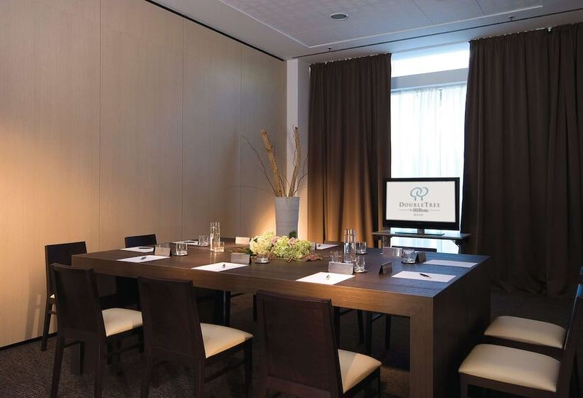 Hotel Doubletree By Hilton Milan