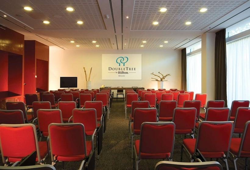 هتل Doubletree By Hilton Milan