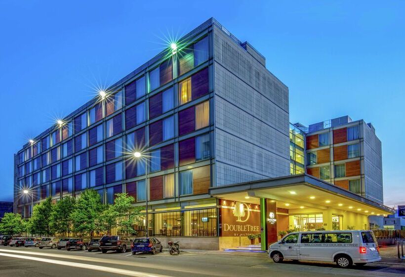 هتل Doubletree By Hilton Milan