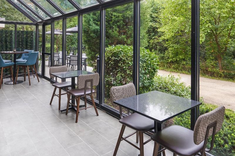 هتل Four Points By Sheraton Chicago Schaumburg