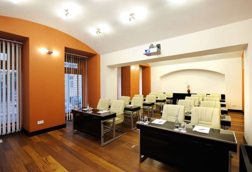 Fotos del hotel Grand Majestic  Prague:  48