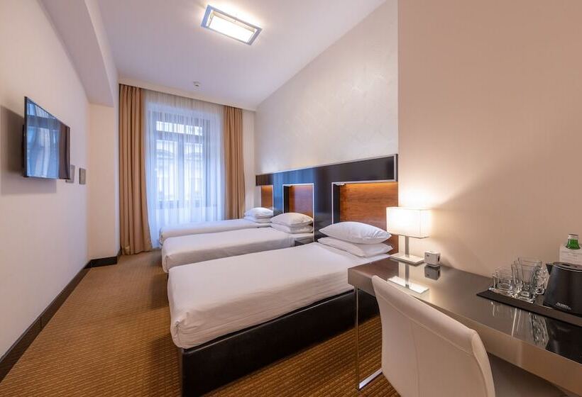 Fotos del hotel Grand Majestic  Prague:  5