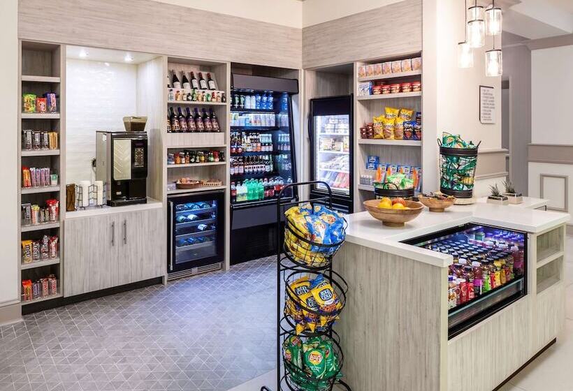 هتل Hilton Garden Inn San Diego  Rancho Bernardo