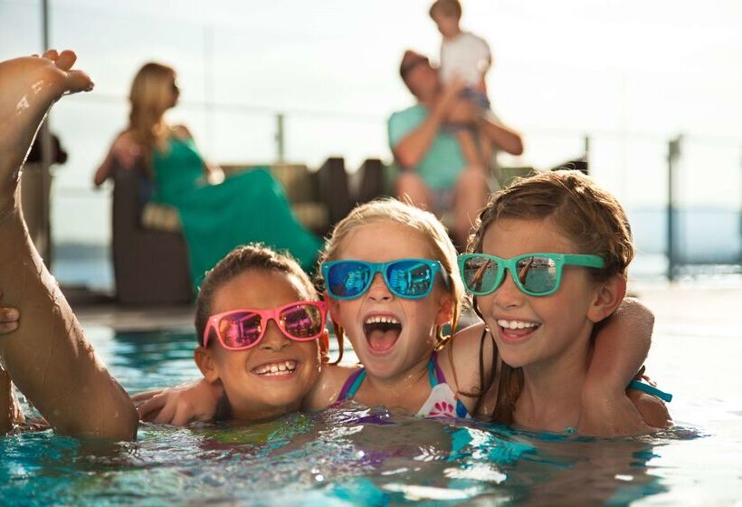 هتل Hilton San Diego Bayfront