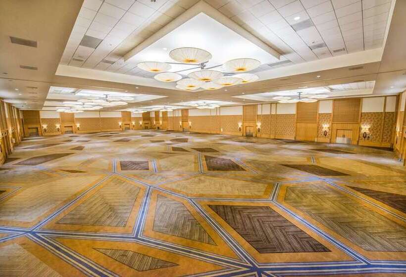 هتل Hilton San Diego Bayfront