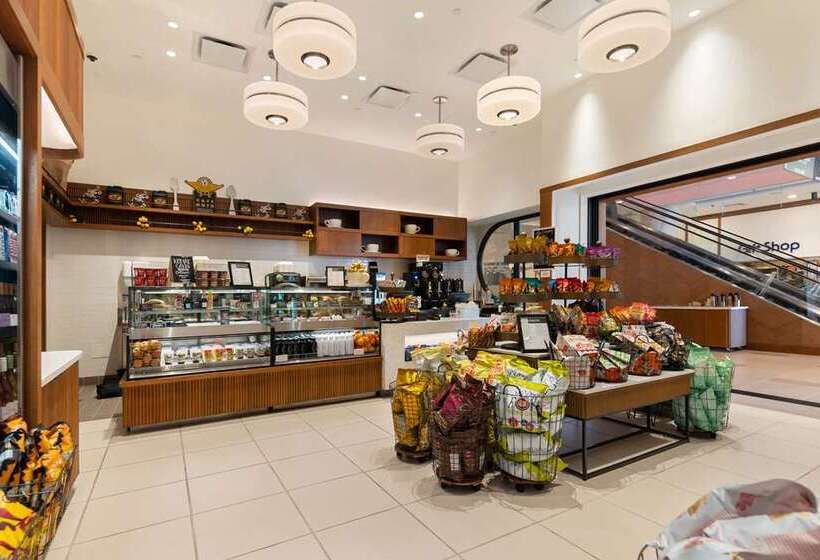 هتل Hilton San Diego Bayfront