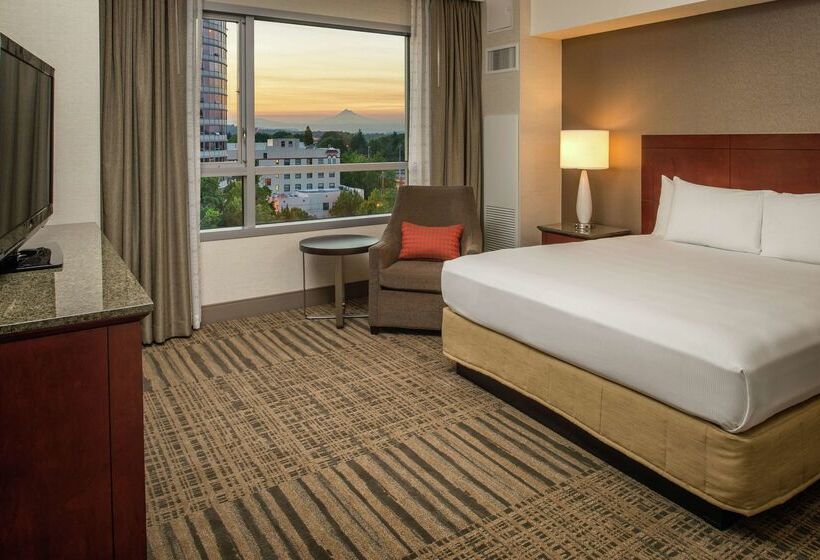 هتل Hilton Vancouver Washington