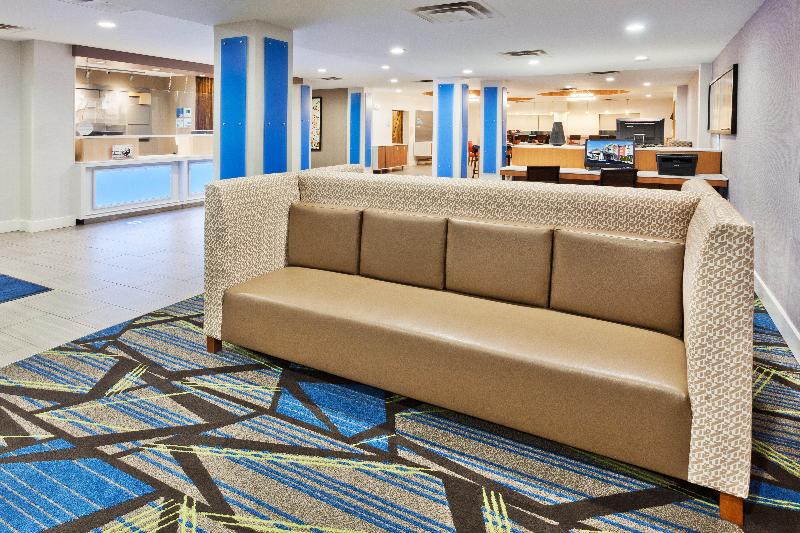 هتل Holiday Inn Express Rome East, An Ihg