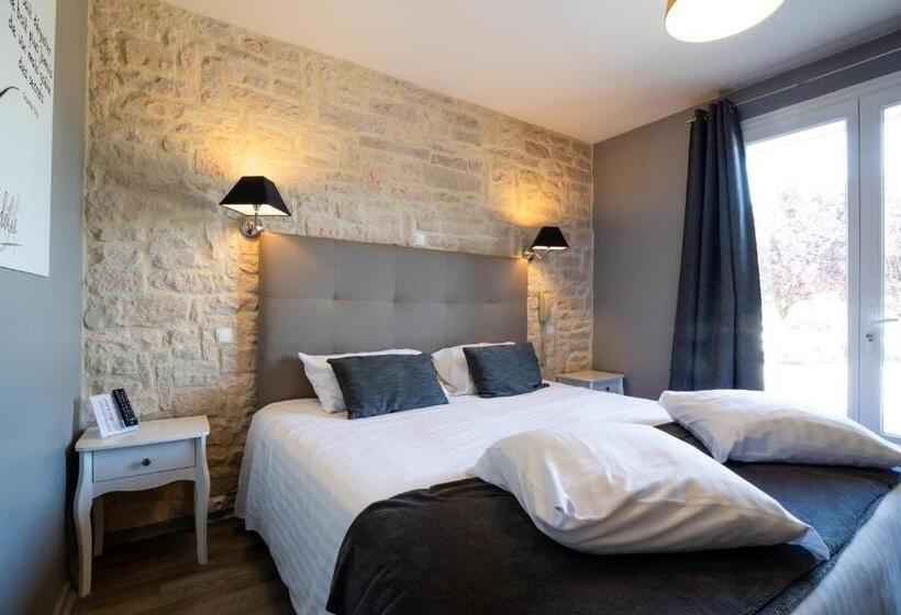Отель Hôtel Parc Adélie   Logis Hôtels