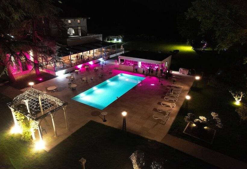 فندق Séquoias Golf & Ressort