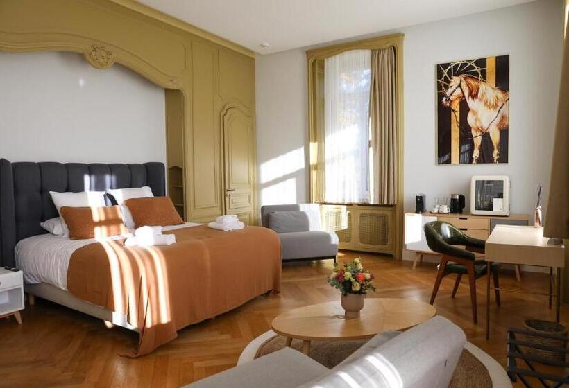 בית מלון כפרי Séquoias Golf & Ressort