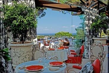 فندق Hôtel Villa Marie Saint Tropez