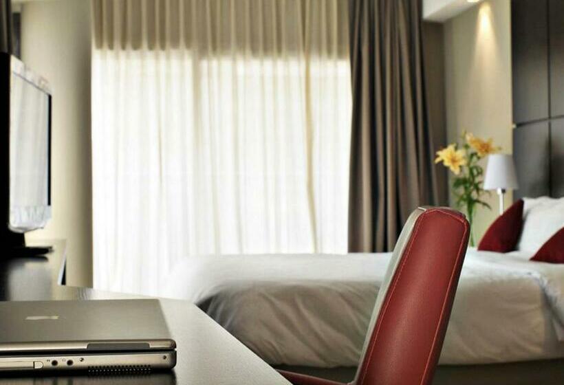 Fotos del hotel Htl City Baires:  9