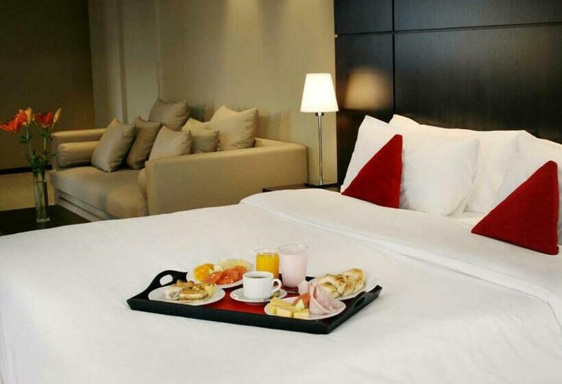 Fotos del hotel Htl City Baires:  8