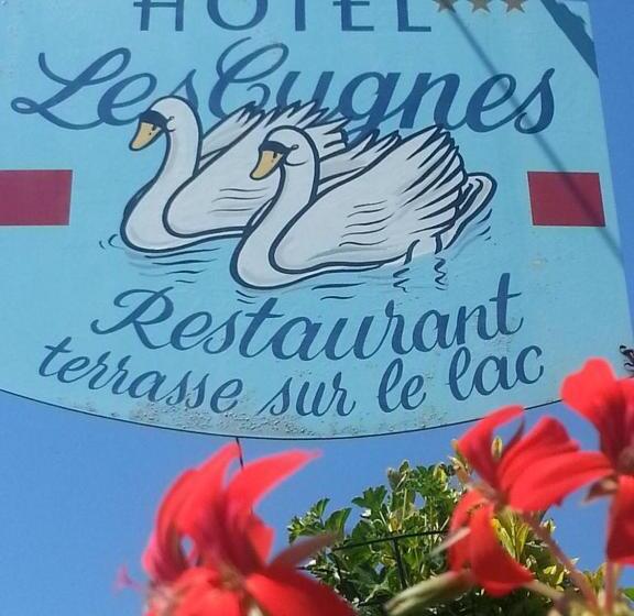 هتل Les Cygnes
