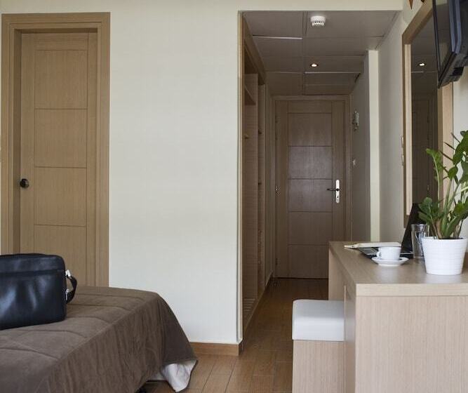 Fotos del hotel Parnon:  18