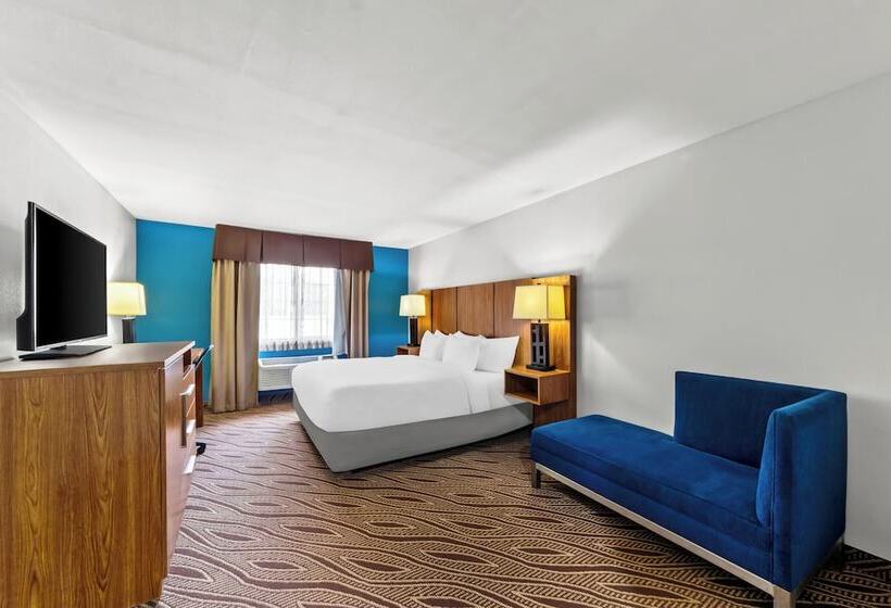 هتل Quality Inn & Suites Airport North - Stone Oak