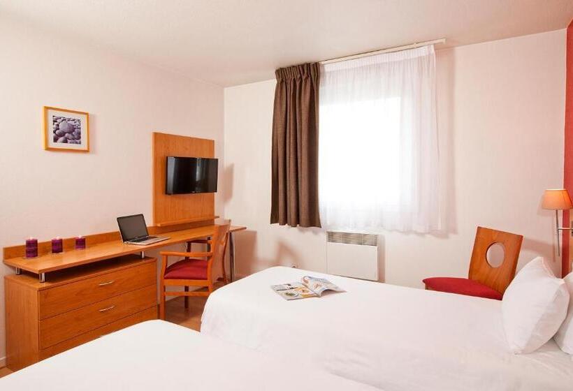 Hotel Sejours & Affaires Bordeaux De L Yser